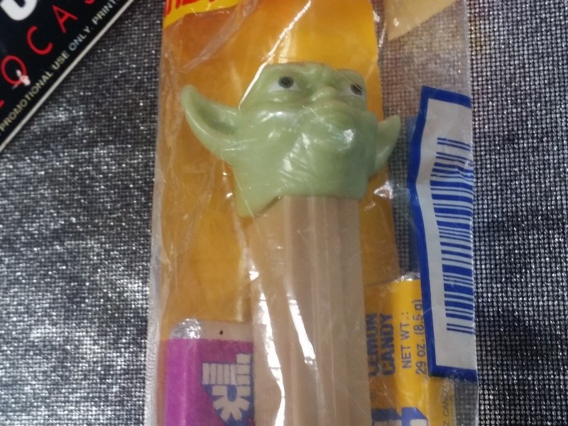 YODA PEZ